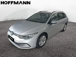 Reflex silver metallic Gebraucht 2022 VW Golf VIII Life Kombi | 17.799 € (Fairer Preis)
