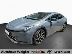 Grau Neu 2024 Toyota Prius Plug-in Hybrid Executive Kleinwagen | 48.790 € (Teuer)
