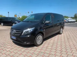 Schwarz Gebraucht 2021 Mercedes Vito Van / Kleinbus | 37.850 € (Fairer Preis)