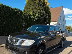 Schwarz Gebraucht 2014 Nissan Navarra SUV | 9.000 €