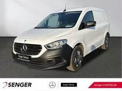 Weiß Gebraucht 2023 Mercedes Citan 110 Van / Kleinbus | 21.837 € (Guter Preis)