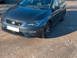 Grau Gebraucht 2020 Seat Leon FR Kombi | 14.700 € (Guter Preis)