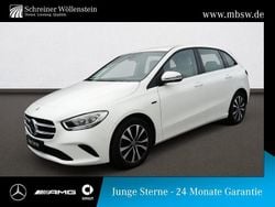 Weiß blanc polaire Gebraucht 2021 Mercedes B250e Style Van / Kleinbus | 22.360 € (Guter Preis)