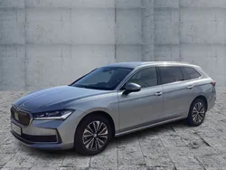Othercolor Gebraucht 2024 Skoda Superb Selection Kombi | 48.970 €