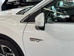 S) (weiss Gebraucht 2022 Mitsubishi Eclipse Cross Plus SUV | 27.900 € (Etwas zu teuer)