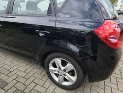 Gebraucht 2008 Kia Ceed LX Limousine | 2.100 € (Fairer Preis)