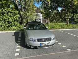 Silber Gebraucht 2002 Audi A4 Cabriolet Ambiente Cabrio | 7.000 € (Teuer)