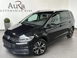 Schwarz Gebraucht 2020 VW Touran Highline Van / Kleinbus | 22.449 € (Guter Preis)