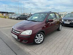 Braun Gebraucht 2003 Opel Corsa Sport Limousine | 2.999 € (Teuer)