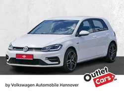 Weiß Gebraucht 2019 VW Golf VII Highline Limousine | 17.490 € (Fairer Preis)