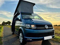 Blau Gebraucht 2016 VW T6 Beach Van | 40.000 €