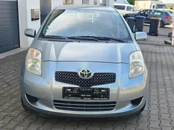 Silber Gebraucht 2006 Toyota Yaris Sol Kleinwagen | 2.499 € (Guter Preis)