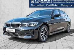 Schwarz Gebraucht 2021 BMW 320e Sport Line Kombi | 26.995 € (Fairer Preis)