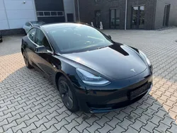 Schwarz Gebraucht 2020 Tesla Model 3 Standard Range Plus Limousine | 17.200 € (Fairer Preis)