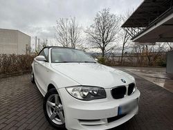 Weiß Gebraucht 2009 BMW 118 Cabriolet Cabrio | 7.400 € (Etwas zu teuer)