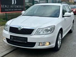 Weiß Gebraucht 2012 Skoda Octavia Elegance Kombi | 4.790 € (Guter Preis)