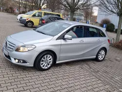 Gebraucht 2014 Mercedes B180 Van / Kleinbus | 12.500 € (Fairer Preis)
