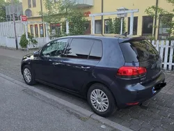 Blau Gebraucht 2011 VW Golf VI Limousine | 5.500 € (Etwas zu teuer)