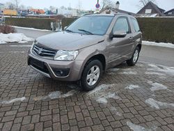 Braun Gebraucht 2014 Suzuki Vitara SUV | 6.300 € (Fairer Preis)