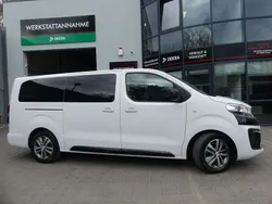 Peugeot Traveller