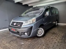 Blau Gebraucht 2014 Fiat Scudo Van / Kleinbus | 16.990 € (Teuer)