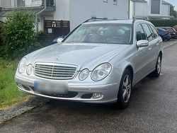 Silber Gebraucht 2003 Mercedes E240 Kombi | 4.200 €