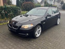 Schwarz Gebraucht 2012 BMW 525 Kombi | 7.399 € (Guter Preis)