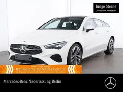 Weiß Gebraucht 2024 Mercedes CLA180 Shooting Brake Progressive Kombi | 29.490 €