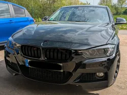 Schwarz Gebraucht 2012 BMW 320 Kombi | 12.500 € (Teuer)