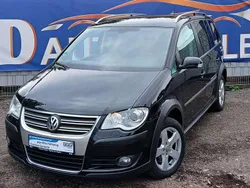 Schwarz Gebraucht 2009 VW Touran Cross Van / Kleinbus | 6.490 € (Guter Preis)
