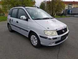 Silber Gebraucht 2006 Hyundai Matrix Van / Kleinbus | 900 €