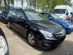 Schwarz Gebraucht 2011 Hyundai i30 Kombi | 999 € (Superpreis)
