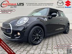 Midnight black metallic Gebraucht 2017 Mini Cooper Pepper Kleinwagen | 14.990 € (Fairer Preis)