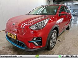 Rot Gebraucht 2021 Kia e-Niro SUV | 14.762 € (Guter Preis)