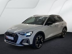 Gletscherweiß metallic Gebraucht 2024 Audi A3 Ambiente Limousine | 34.430 € (Guter Preis)