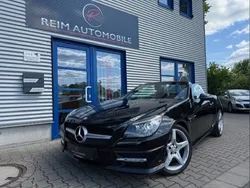 Obsidianschwarz metalliclac Gebraucht 2011 Mercedes SLK200 Sport Cabrio | 17.950 € (Fairer Preis)