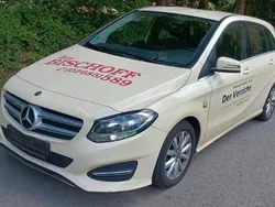 Gelb Gebraucht 2018 Mercedes B200 Van / Kleinbus | 5.100 € (Superpreis)