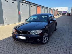 Schwarz Gebraucht 2005 BMW 118 Sport Line Kleinwagen | 4.500 € (Fairer Preis)