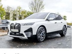 Weiß Gebraucht 2022 BMW iX M Sport SUV | 42.995 € (Guter Preis)