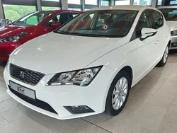 Weiß Gebraucht 2016 Seat Leon Limousine | 7.999 € (Fairer Preis)