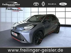 Celestite grey metallic / grey metallic Gebraucht 2023 Toyota Aygo Kleinwagen | 19.990 € (Etwas zu teuer)