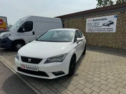 Weiß Gebraucht 2014 Seat Leon Style Limousine | 6.390 € (Etwas zu teuer)
