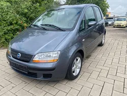 Grau garage/botticelli Gebraucht 2004 Fiat Idea Emotion Van / Kleinbus | 2.400 €