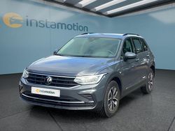 Grau Gebraucht 2022 VW Tiguan SUV | 26.449 € (Fairer Preis)