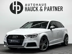 Weiß Gebraucht 2019 Audi S3 Ambiente Limousine | 29.990 € (Fairer Preis)