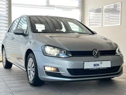 Silber Gebraucht 2017 VW Golf VII Trendline Limousine | 9.990 € (Guter Preis)