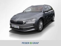 Graphitegrau metallic Gebraucht 2024 Skoda Octavia Selection Kombi | 29.940 € (Guter Preis)