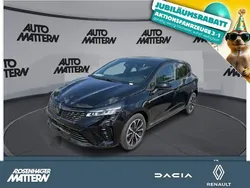 Schwarz Gebraucht 2025 Renault Clio V Techno Limousine | 19.990 € (Etwas zu teuer)