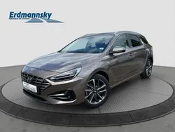 Silky bronze Gebraucht 2021 Hyundai i30 Prime Kombi | 19.480 € (Etwas zu teuer)