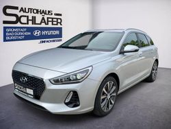Silber Gebraucht 2018 Hyundai i30 Style Kombi | 14.990 € (Fairer Preis)